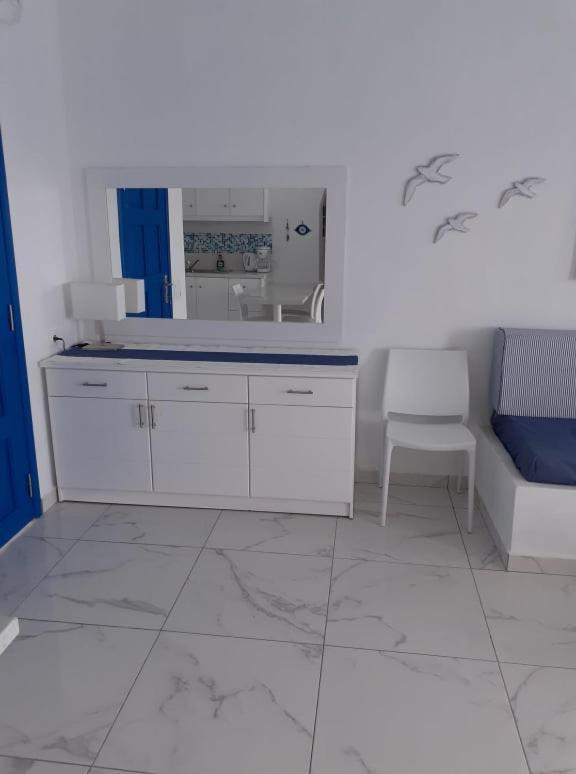 Blue And White & Lefkos (Karpathos)