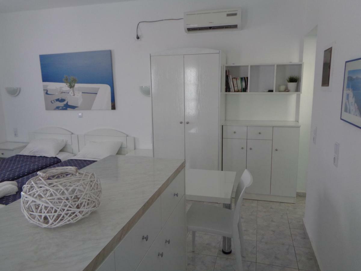 Blue And White & Appartamento