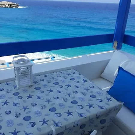 Blue And White Studios & Apartments Lefkos  Exteriér fotografie