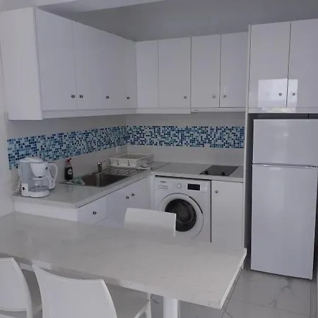 Blue And White Studios & Apartments Lefkos  Exteriér fotografie
