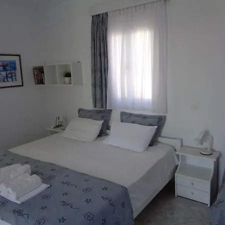 Blue And White Studios & Apartments Lefkos  Exteriér fotografie