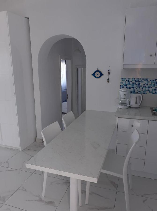 Blue And White & Lefkos (Karpathos)