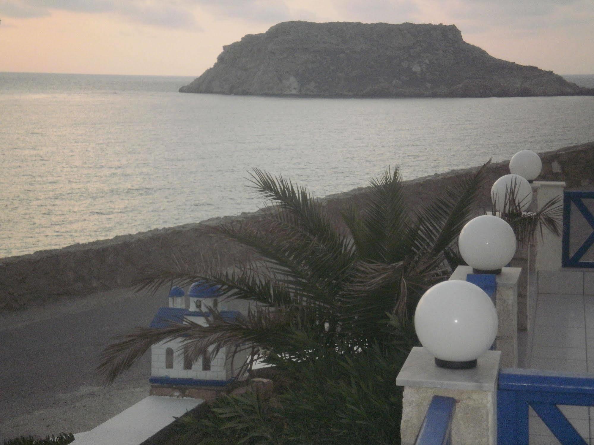 Blue And White & * Lefkos (Karpathos)